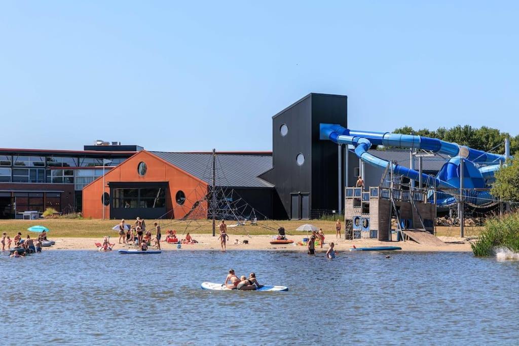 Ervaar 'Fryske Weelde' Op Vijf Sterren Vakantiepark De Kuilart Koudum Buitenkant foto