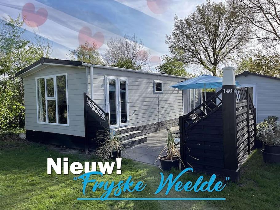 Ervaar 'Fryske Weelde' Op Vijf Sterren Vakantiepark De Kuilart Koudum Buitenkant foto